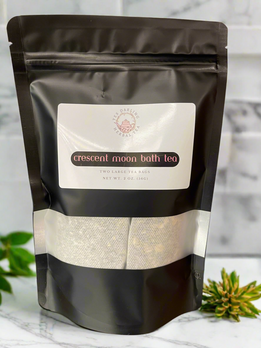 Crescent Moon Bath Tea – Calming Oatmeal Blend for Skin & Relaxation