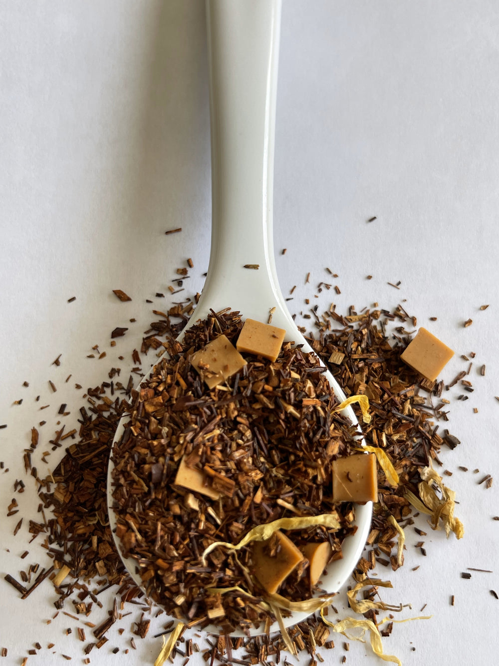 Cozy Caramel Herbal Tea – Sweet, Smooth & Caffeine-Free | Yes Darling Tea