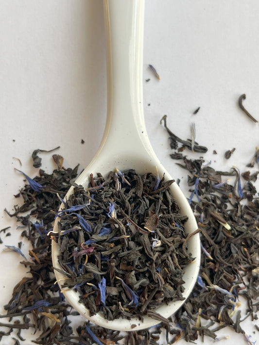 Organic black tea blend with cornflower, oil of bergamot, and French vanilla.