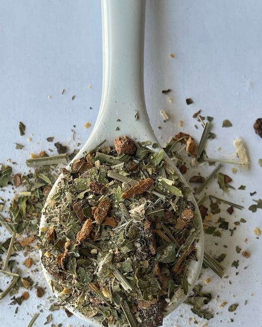 Herbal tea blend with slippery elm, peppermint, sage, lemon verbena, lemongrass, wild cherry bark, and cinnamon bark.