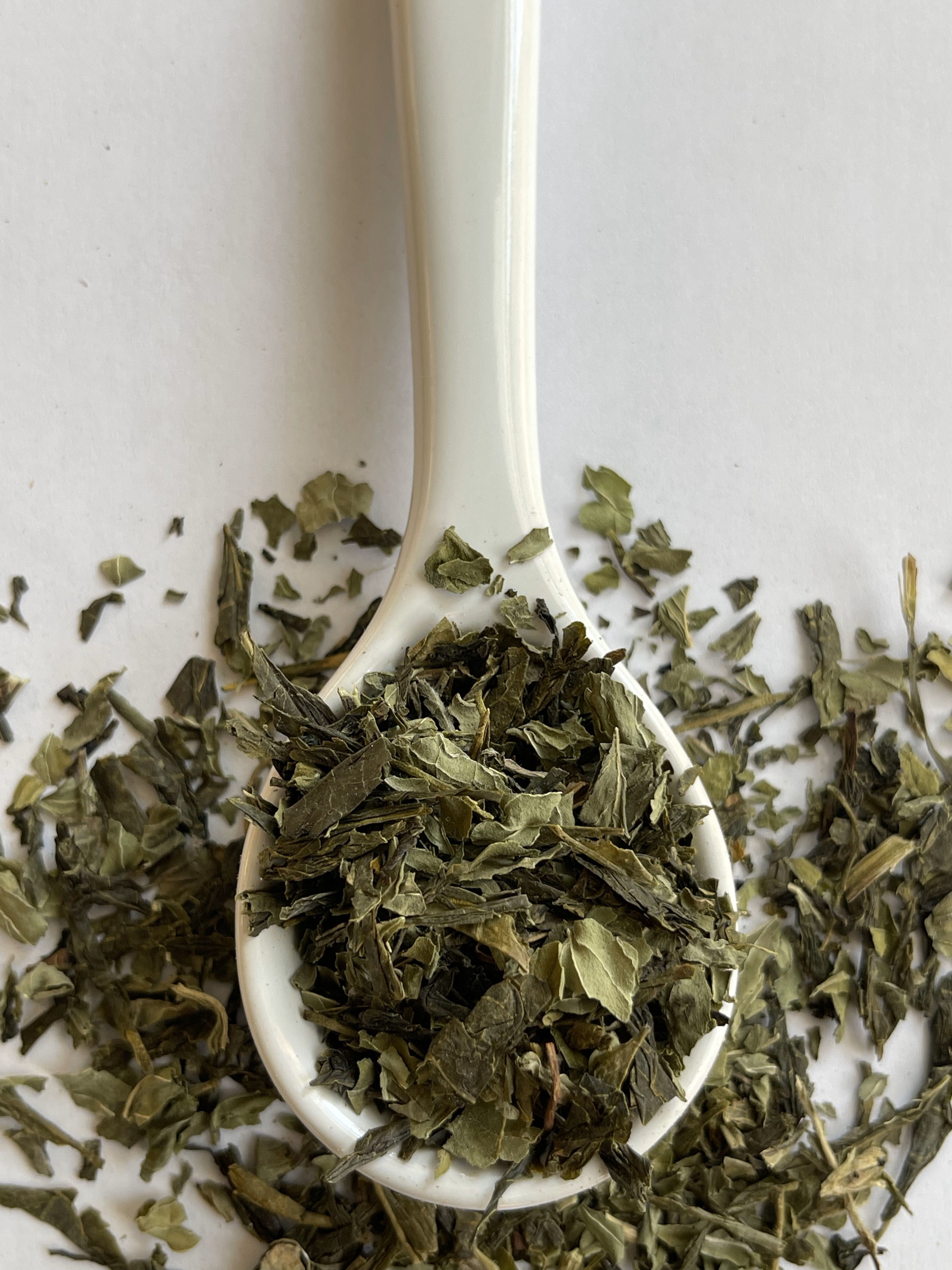 Peppermint green tea blend.